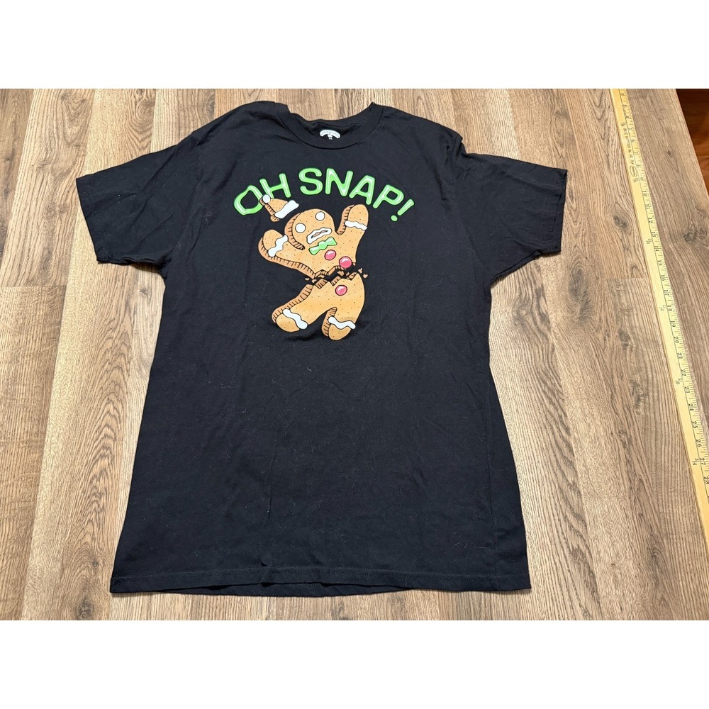 Holiday Time Shirt, Men's Size Large, Black, Ginger Bread Man Oh Snap